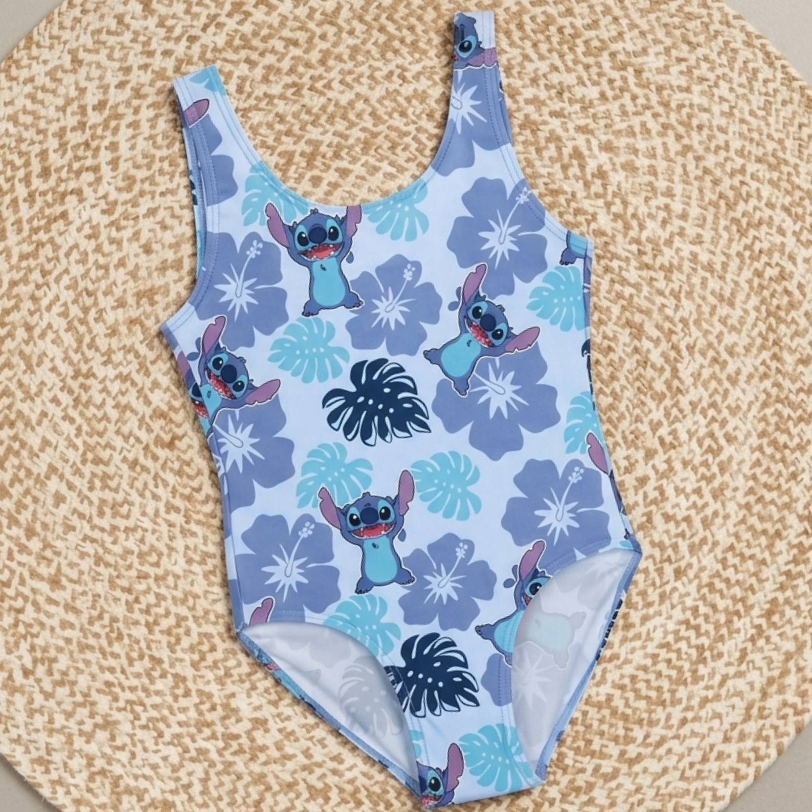 bañador stitch