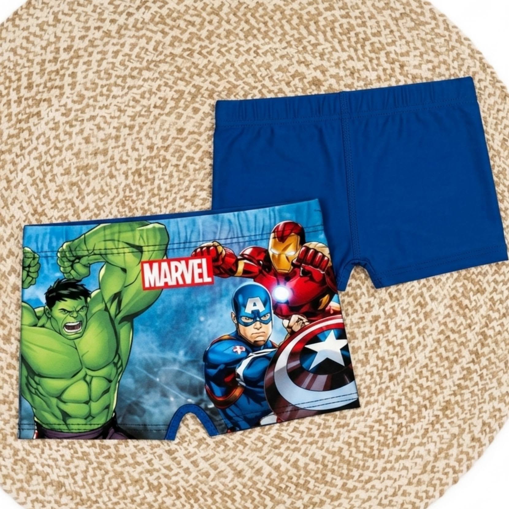 bañador avengers